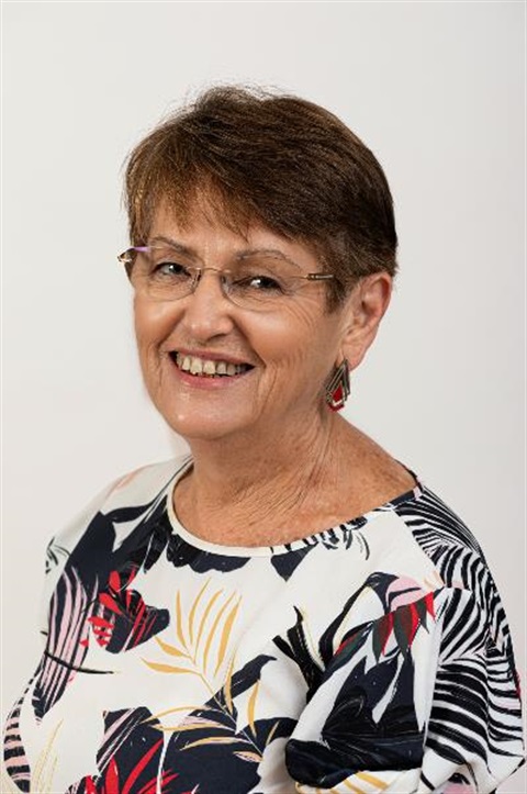 Carmel-Birchley-headshot.jpg