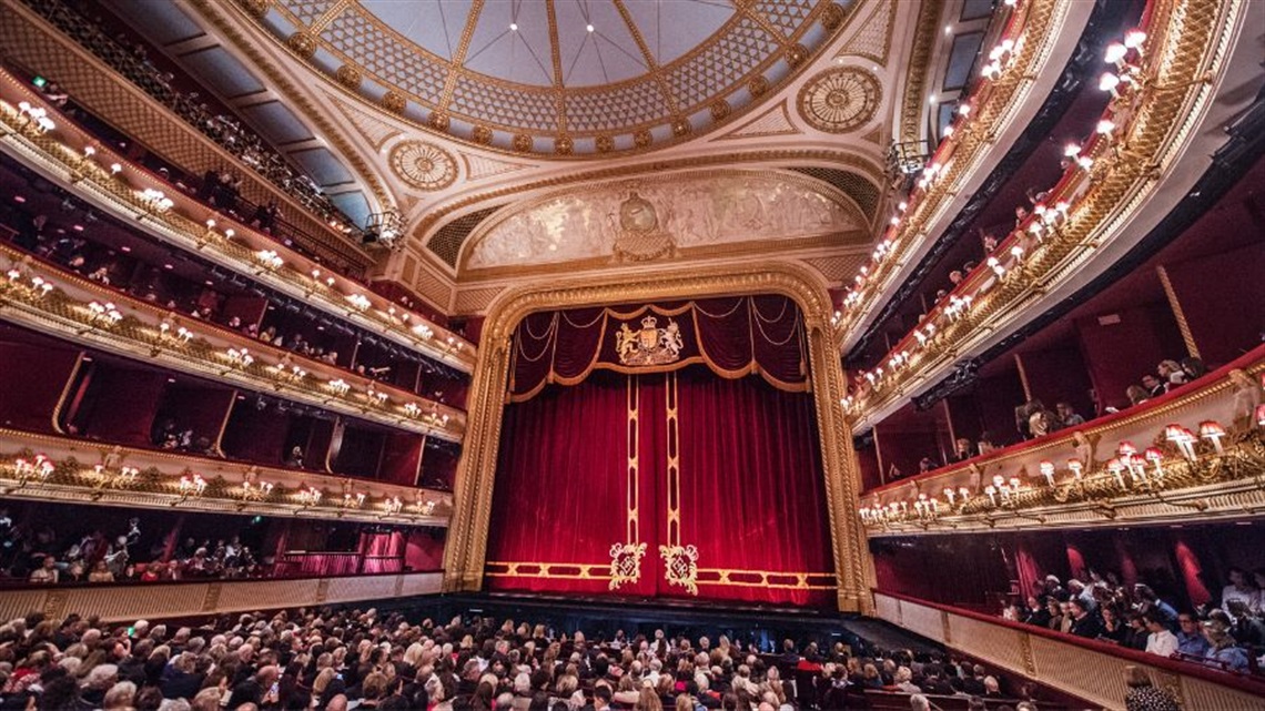 Cosi Fan Tutte ArtsBundaberg Image.jpg